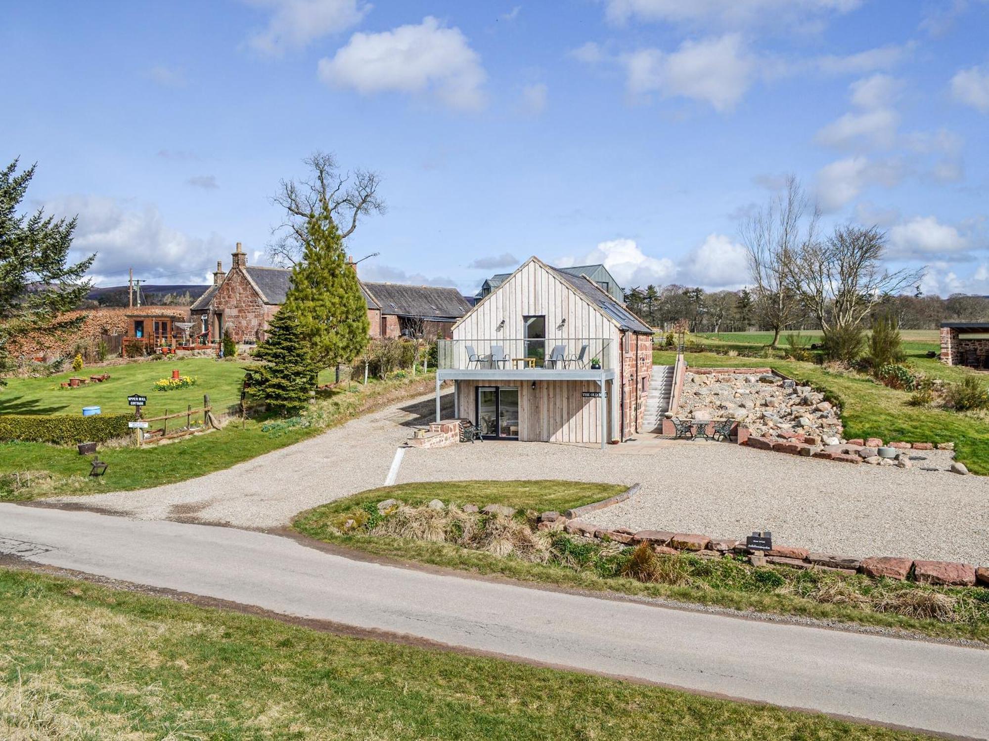 The Old Mill Villa Fettercairn Exterior photo